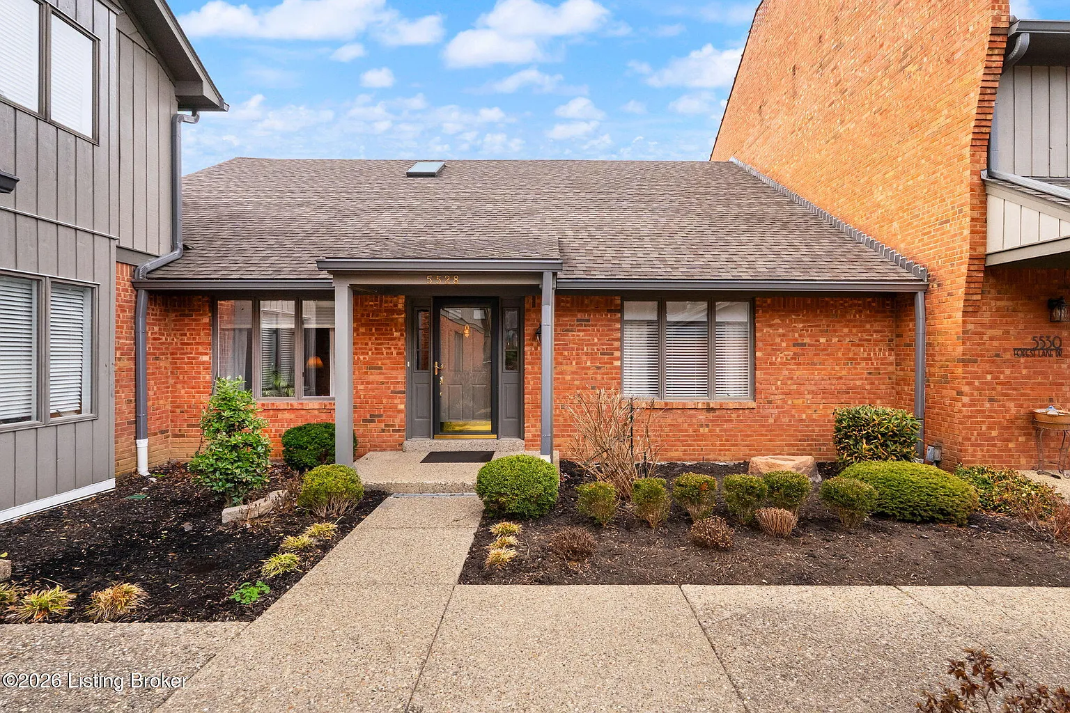 5528 Forest Lake Dr photo 1