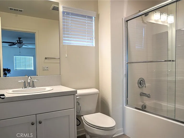 22117 Normandie Ave — Photo 26