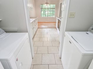 1404 Tara Ct, College Station, TX 77840