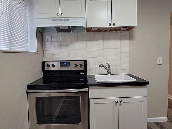 5th image of 457 Carothers Ave APT 1