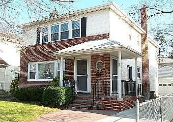 RENTAL-UPPER FLOOR