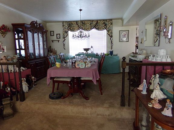 2nd image of 4851 Hidden Cove Cir