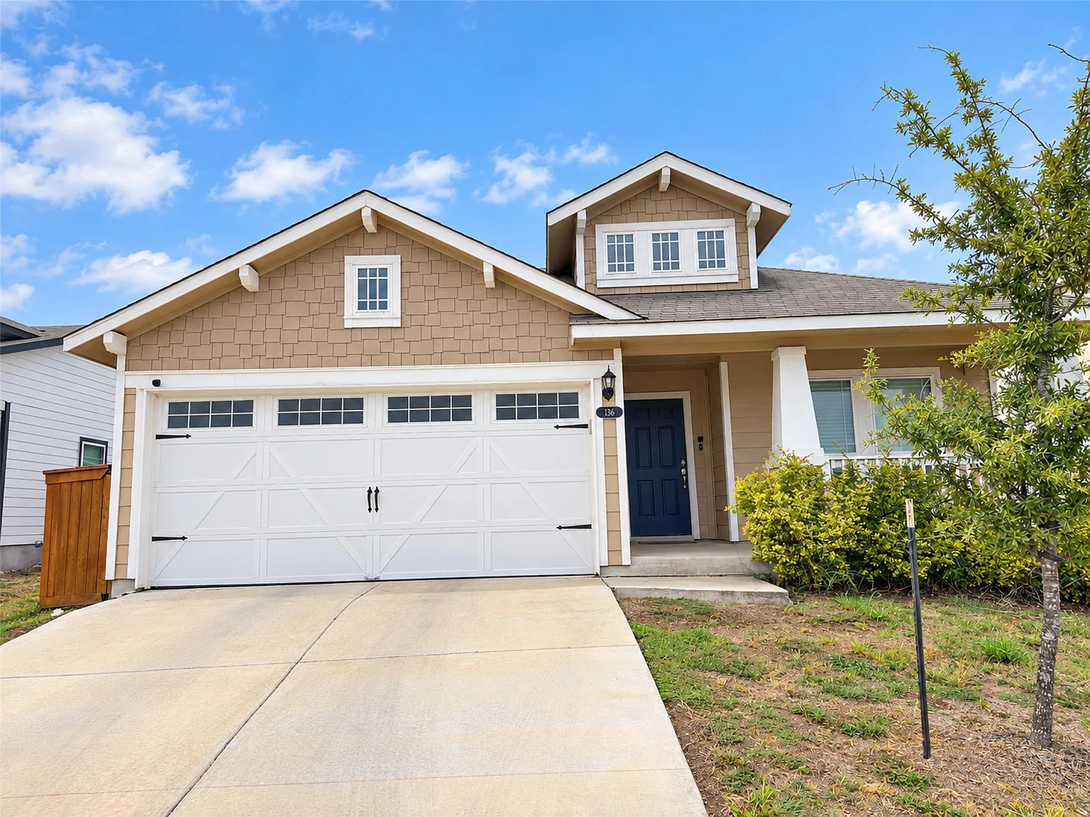 3 bed, 2.0 bath, 1755 sqft, $1,995 — Photo 4