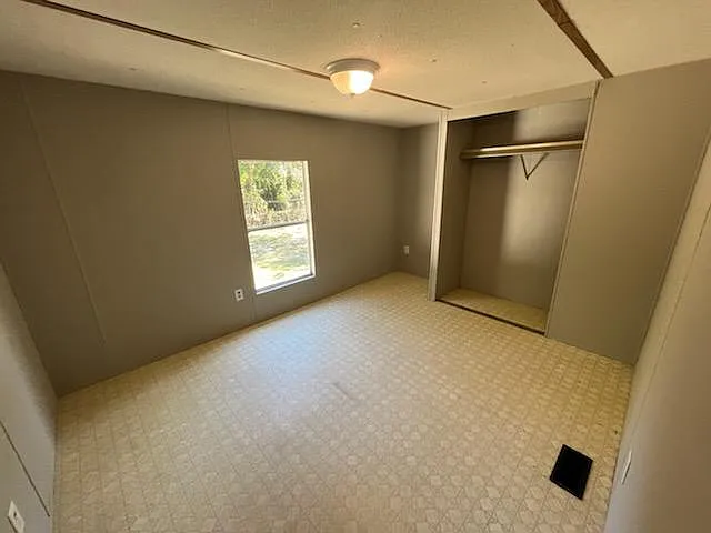 2 bed, $1,150 — Photo 2