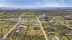 2nd image of 4695 Gulf Shore Rd