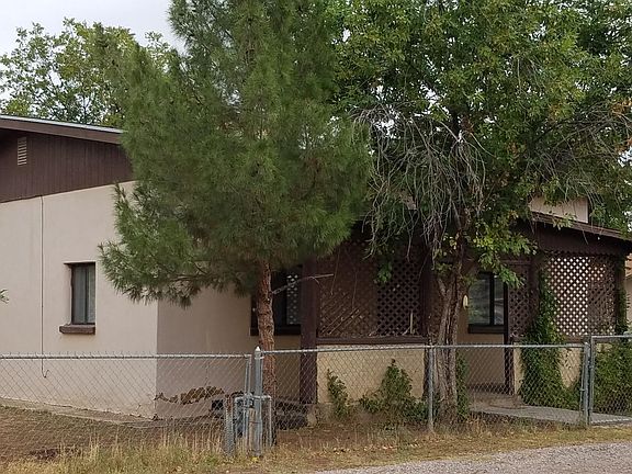 3rd image of 1837 La Puente Ln APT 2