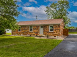 387 W Ila Ave, Danville, KY 40422