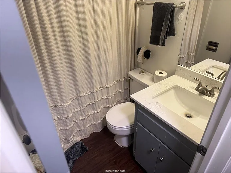 3919 Olive St #B — Photo 6