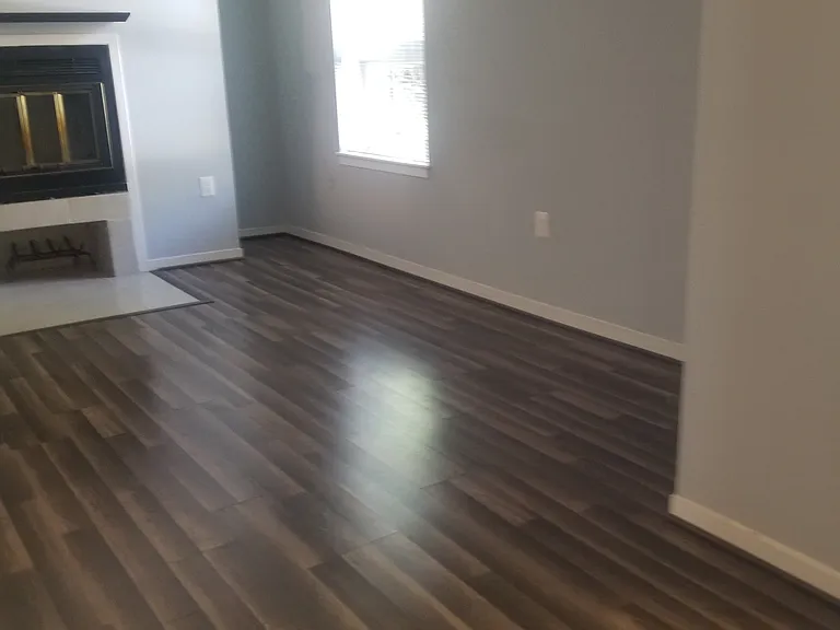 5 W Lee St #R51 — Photo 6