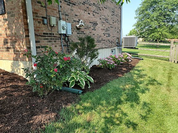 5th image of 7495 Winkler Dr