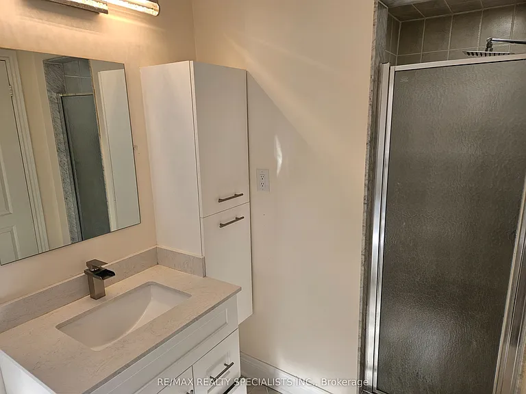3774 Arbourview Ter #UPPER — Photo 16