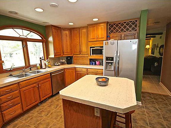 2nd image of 3212 Babson Ct