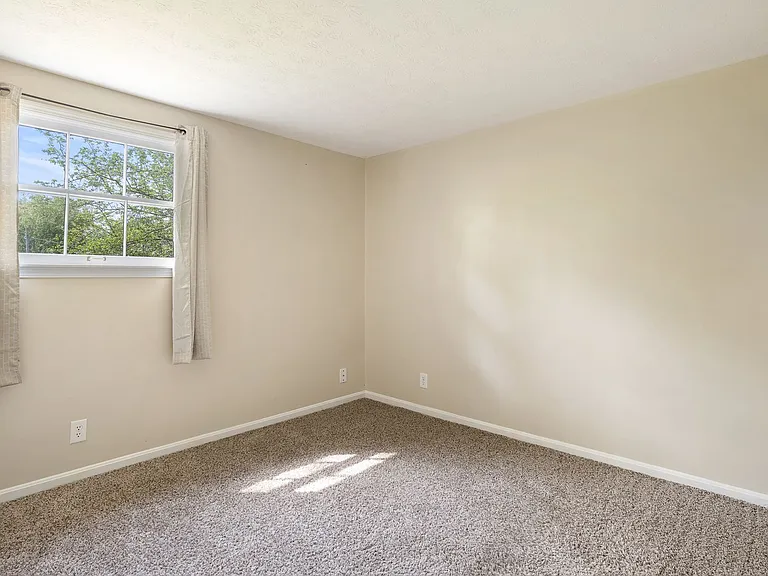 12506 Live Oak Dr — Photo 12