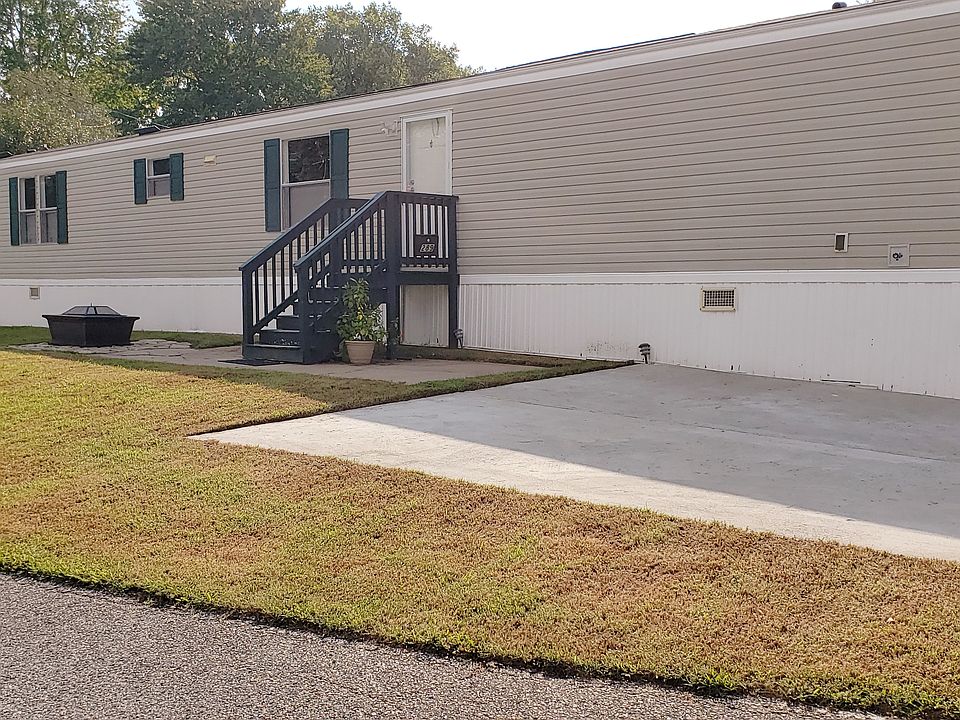 1st image of 289 Stardust Cir