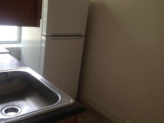 3rd image of 17 Colborne Rd #5