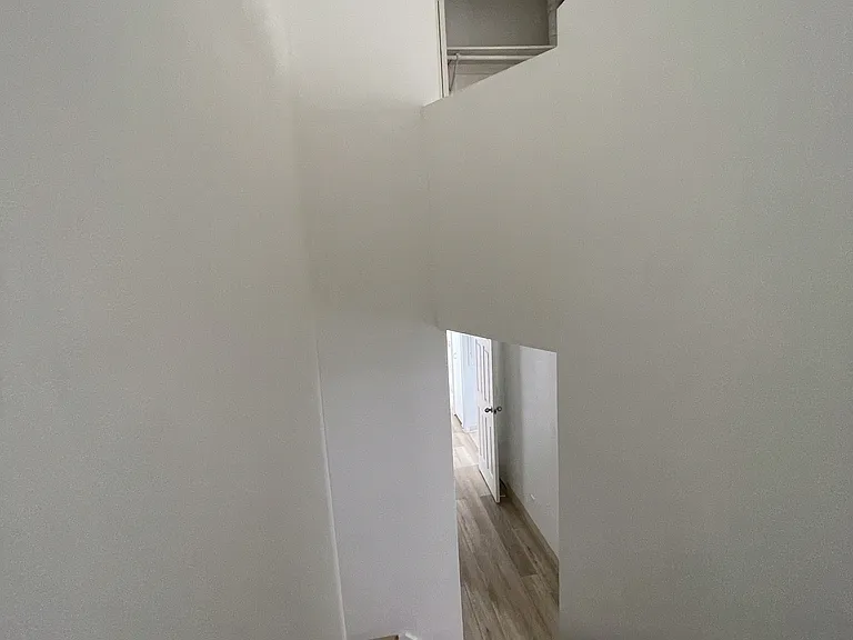 116 Court St — Photo 12