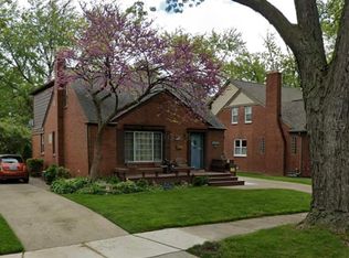 10714 Kingston Ave, Huntington Woods, MI