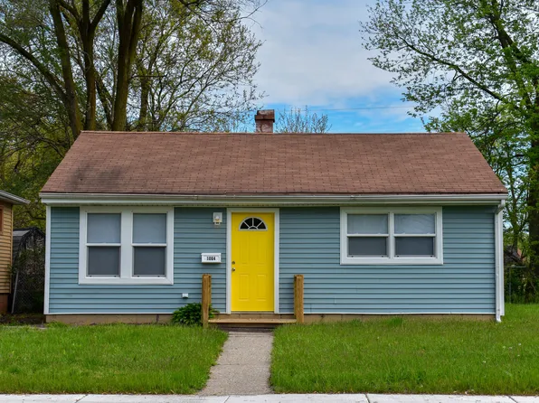 1064 E 36th Pl, Gary, IN 46409