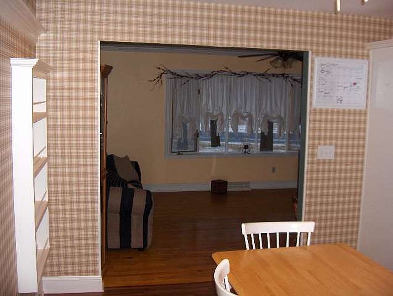 5th image of 4013 LYNNWOOD Court