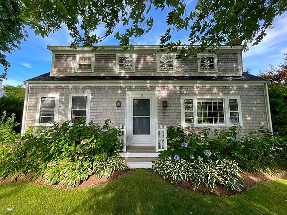 2nd image of 13 Plantingfield Way