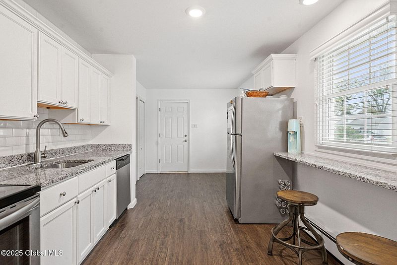 5th image of 1009 Palazini Drive