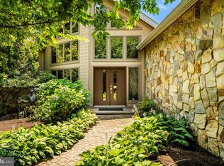 7 Bittersweet Dr, West Chester, PA 19382