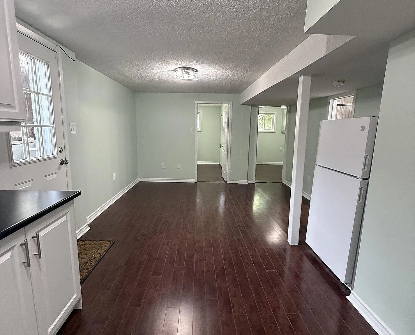 2 bed, $1,700 — Photo 4