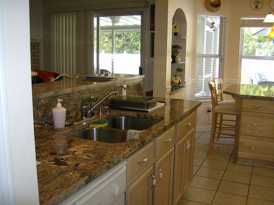 granite kitchen with island