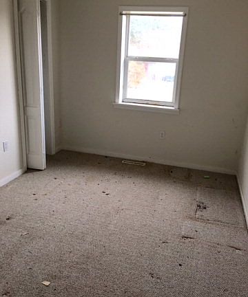 4th image of 124 Van Dyke Cir