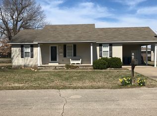 100 Harris Pl, East Prairie, MO 63845