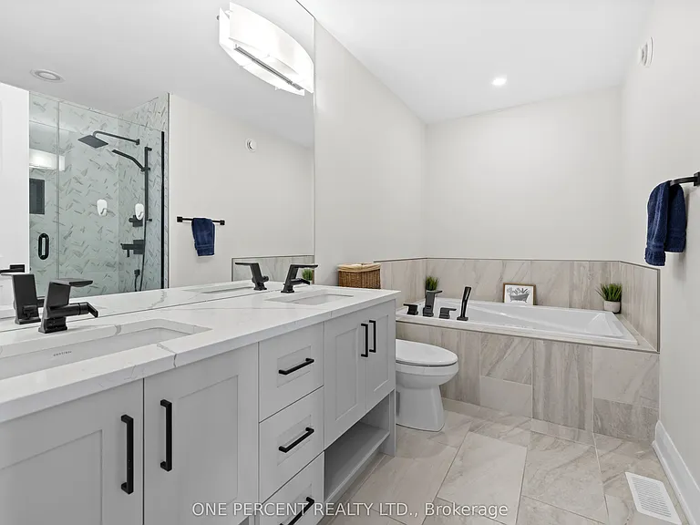 238 Bristol Cres — Photo 24