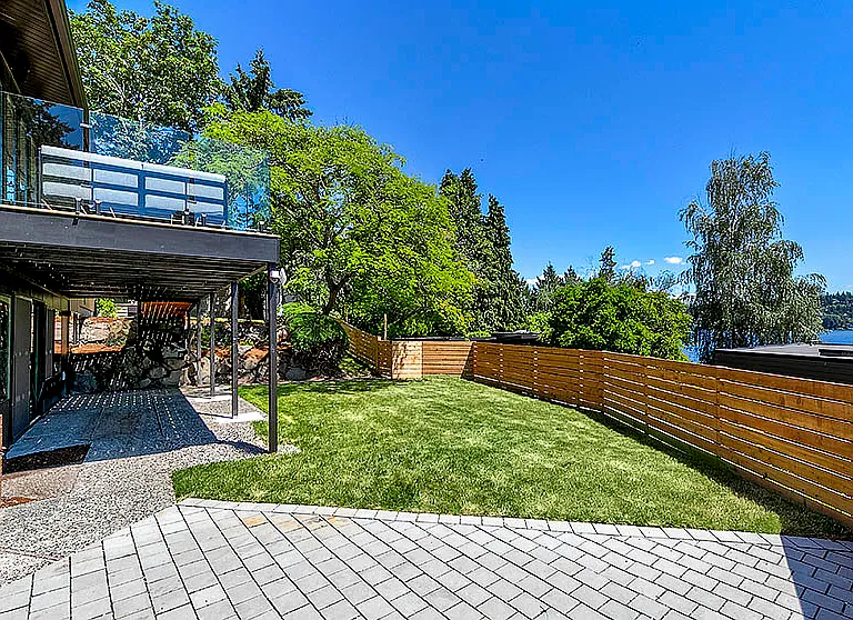 7936 Seward Park Ave S — Photo 21