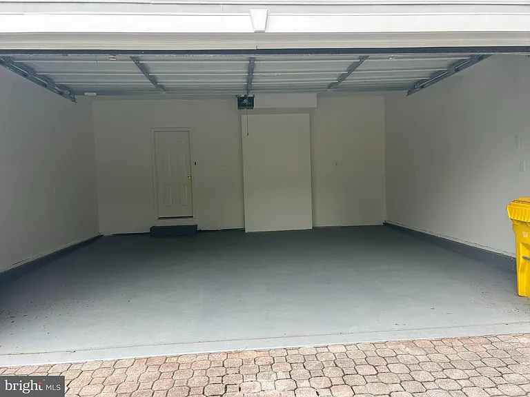 221 Spring Race Ct — Photo 4