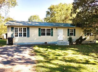 213 Sherwood Dr, Tullahoma, TN 37388