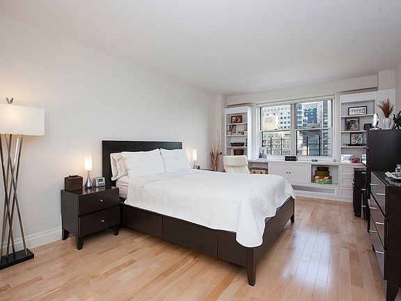 5th image of 1175 York Ave APT 14J