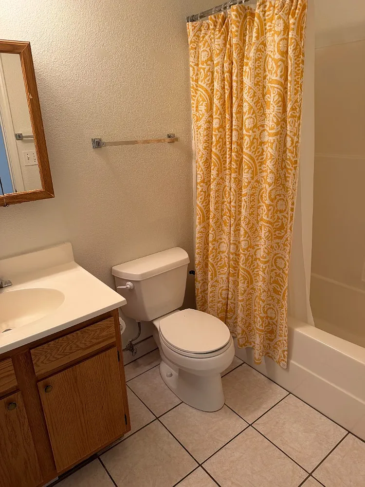 3 bed, 1118 sqft, $1,695 — Photo 4
