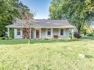 7228 W Main St, Maryville, IL