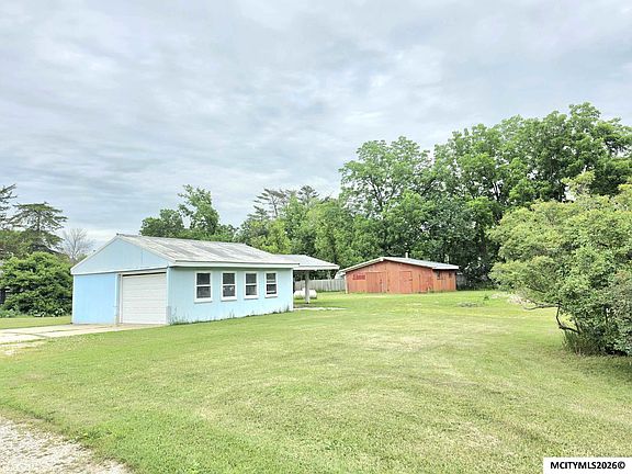 3rd image of 1159 Rock Grove Dr