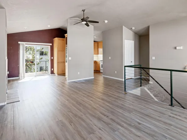 438 NW 19th St Unit 11, Redmond, OR 97756
