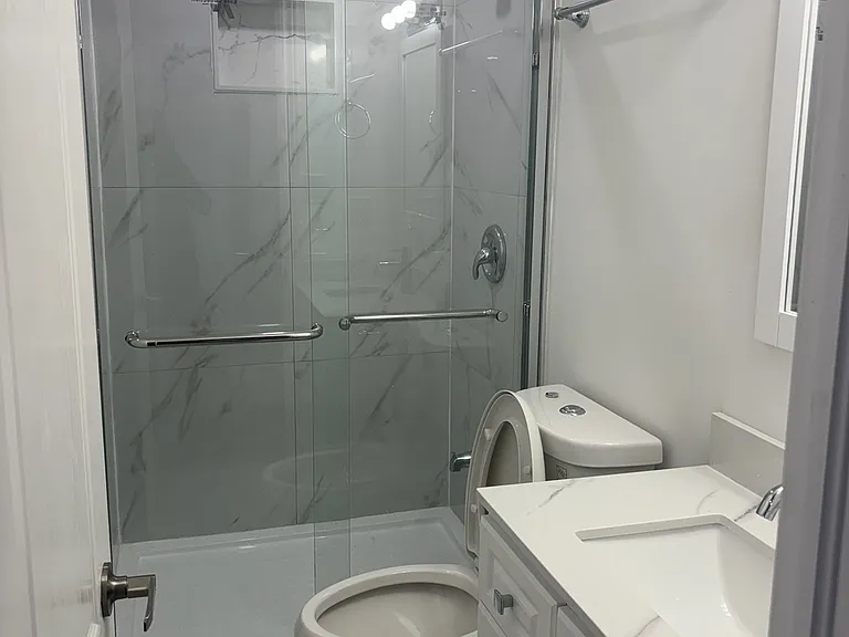 Shepherd Dr — Photo 14