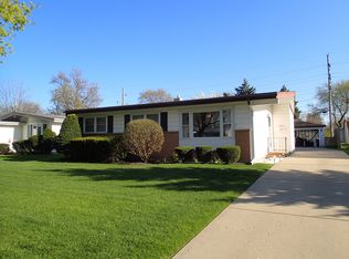 2407 Fulle St, Rolling Meadows, IL 60008