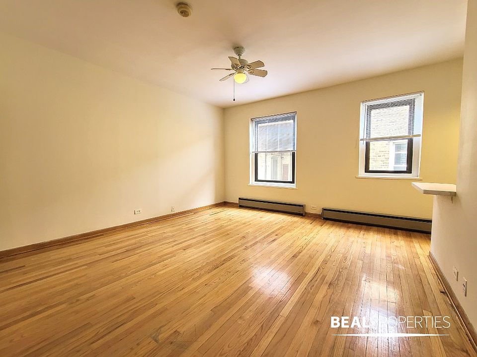 1st image of 635 W Barry Ave #635403