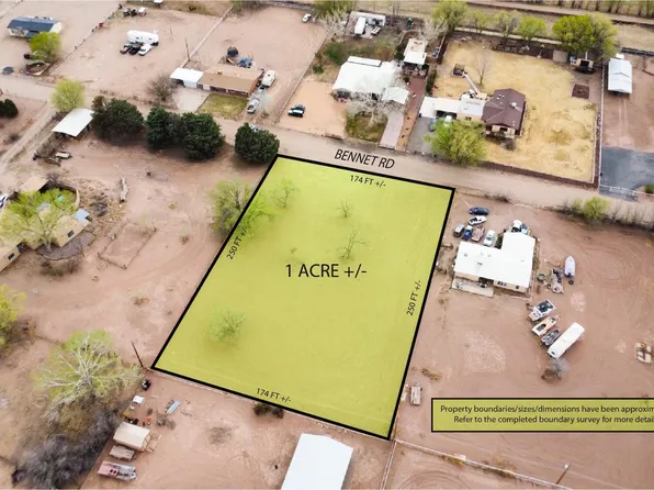 20 Bennet Rd, Los Lunas, NM 87031