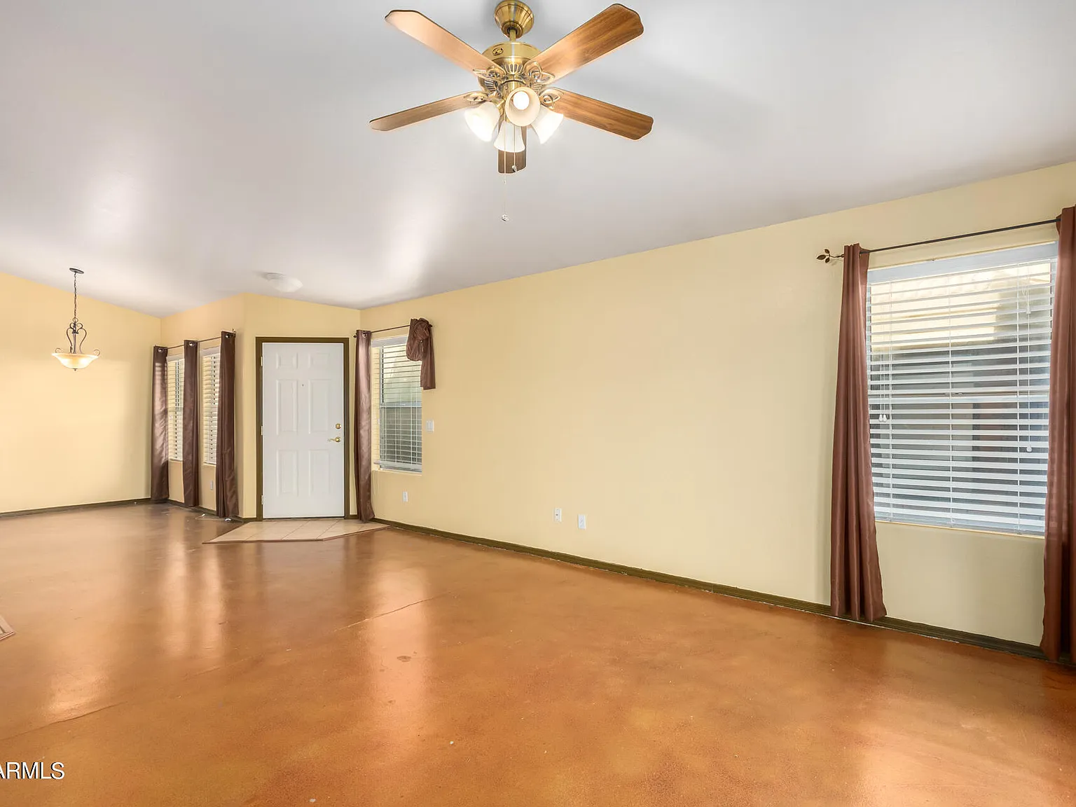 3 bed, 2.0 bath, 1515 sqft, $2,150 — Photo 3
