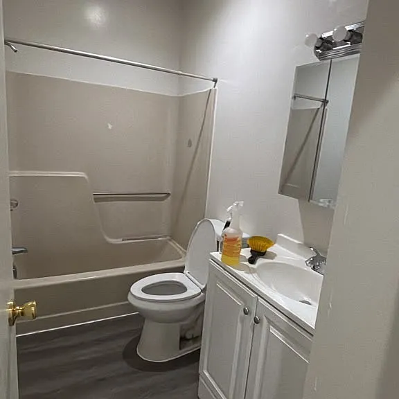 500 Walnut St #3A — Photo 17