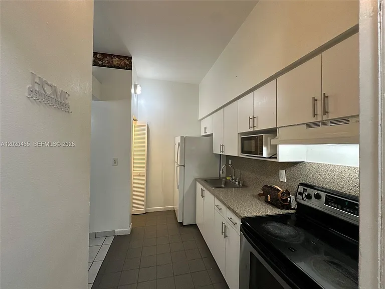 7420 W 20th Ave #446 — Photo 4