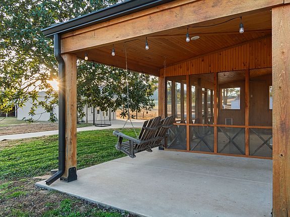 9th image of this home