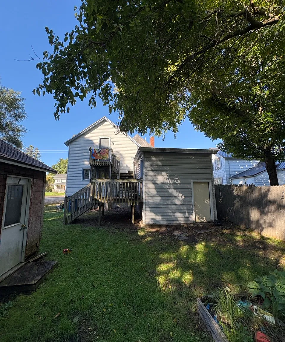 418 North Bridge Street - 1 — Photo 2