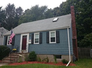 17 New Haven St, West Roxbury, MA 02132