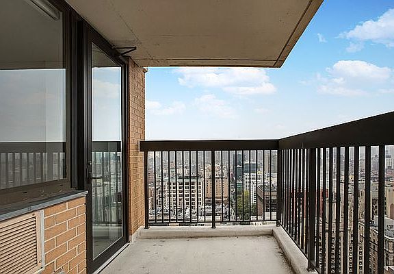 3rd image of 300 Mercer St APT 26J